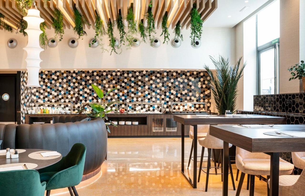 Hotel Ilunion Valencia 4 Extérieur photo