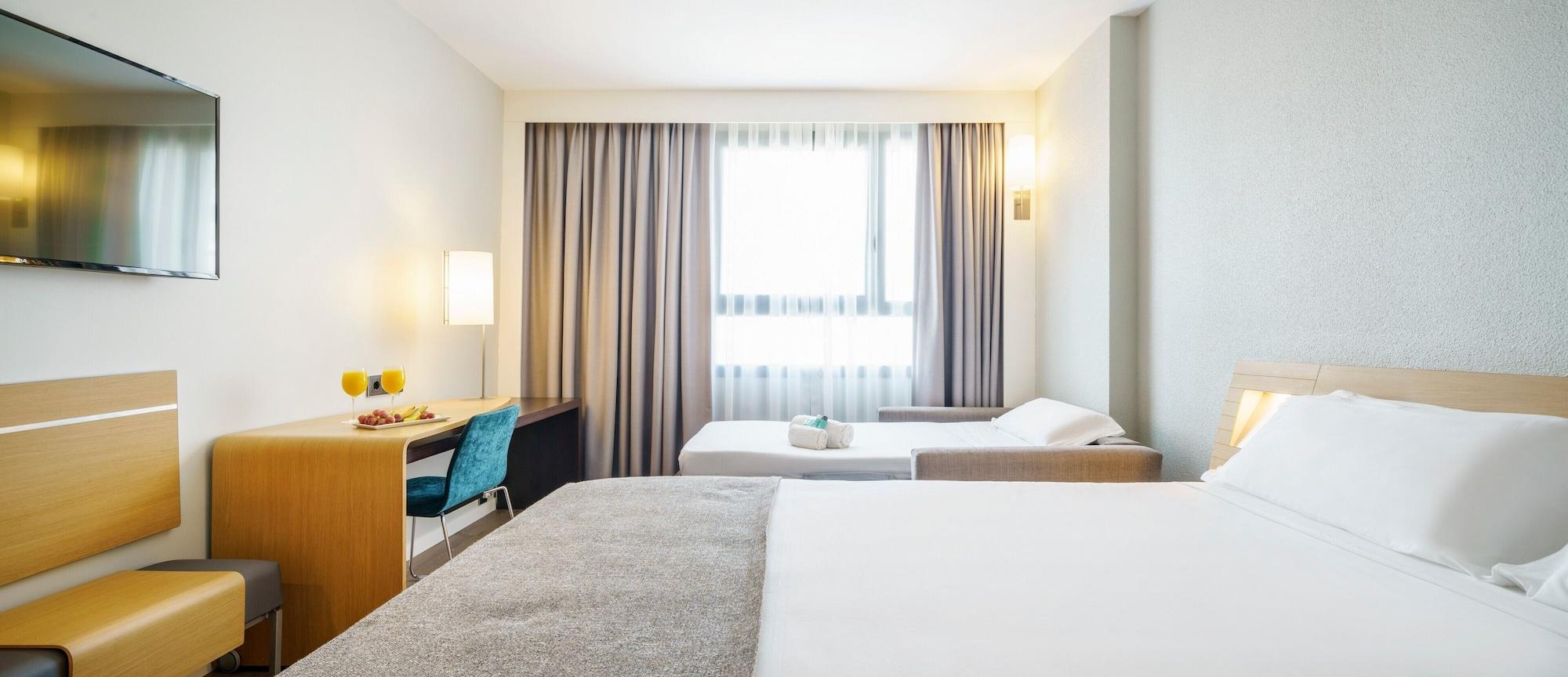 Hotel Ilunion Valencia 4 Extérieur photo