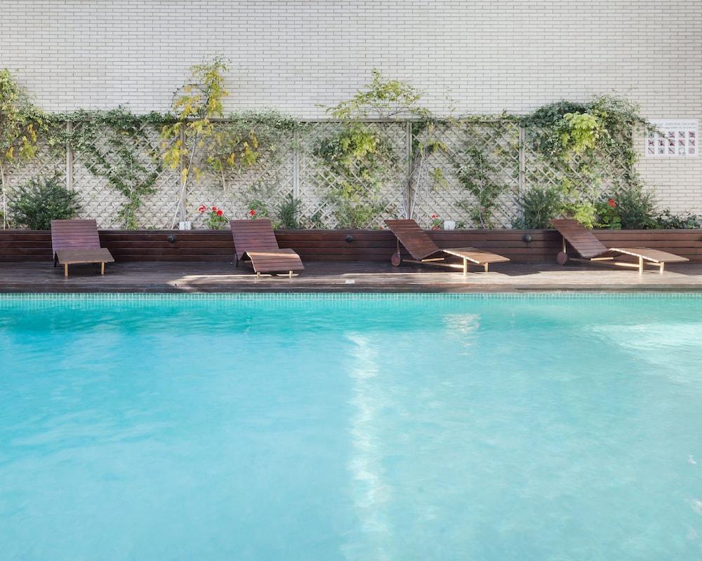 Hotel Ilunion Valencia 4 Extérieur photo