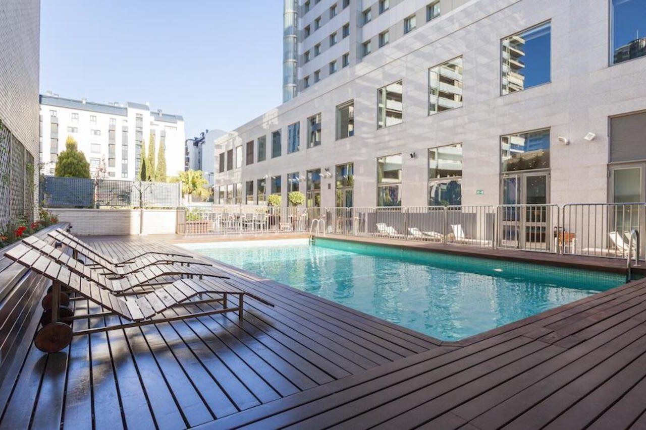 Hotel Ilunion Valencia 4 Extérieur photo